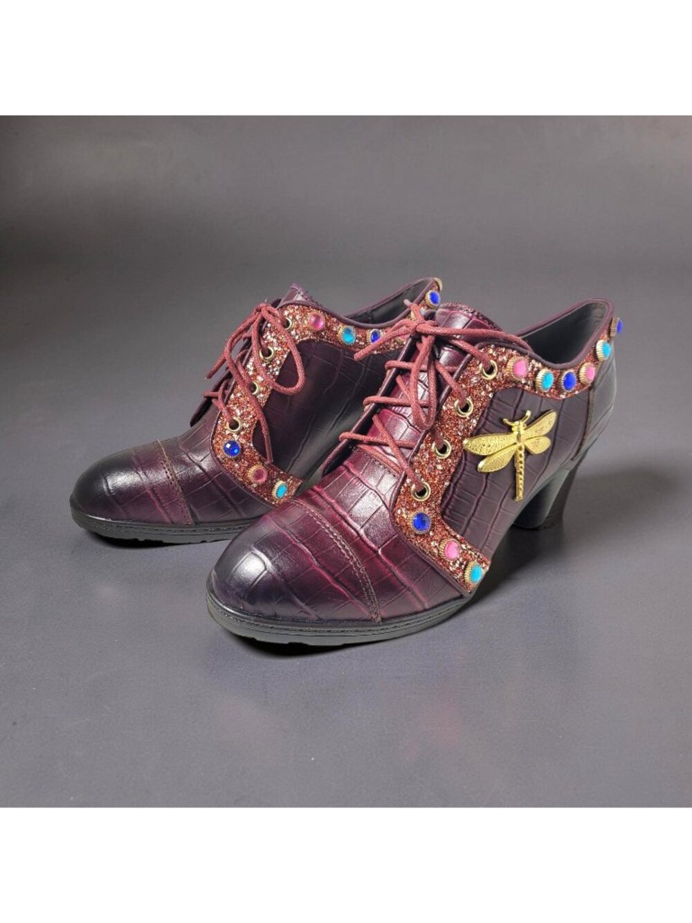 Womens Gold Dragonfly Rhinestone Elegance Faux Leather Pumps